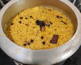 A picture of step 8 of ALOO ki TEHRI (a nice delicious one pot meal from Uttar Pradesh).