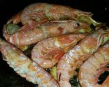 Foto del paso 4 de la receta: Langostinos ahumados flambeados