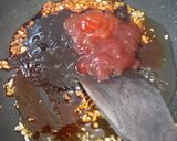 Foto langkah ke 4 dari resep Sosis Gurita Saus Hot & Spicy.
