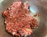 A picture of step 2 of Shiitake Mushroom and Beef Fry.