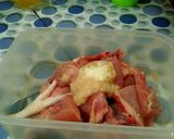 Foto langkah ke 2 dari resep Ayam Goreng Tepung ala bunda U'uL.