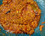 A picture of step 6 of Ringan bataka nu masaledar chatpatu shak.