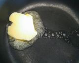 Foto del paso 2 de la receta: Huevo en nido de papas a la crema de albahaca!