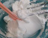 Foto langkah ke 2 dari resep Butter cream lembut ekonomis.
