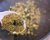Une image de l'étape 3 de Tarte salée Courgettes, Saucisses et Pomme de terre, recette italienne.