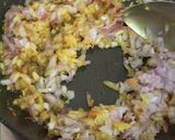 A picture of step 2 of Poha Samosa.