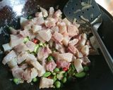 Foto langkah ke 4 dari resep Oseng Kikil.