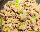 A picture of step 1 of Garlicky Sausage Muffins.