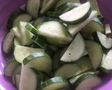 Foto langkah ke 2 dari resep CuBean (Cucumber Beansprout) Salad.