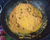 A picture of step 3 of Carrot Halwa Modak.