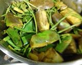 সজনে ডাঁটার ঝাল (Sajne datar jhal recipe in bengali) রেসিপির ধাপ 2 ছবি
