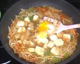 Foto langkah ke 9 dari resep Sup Tahu Pedas.