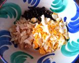 Foto del paso 5 de la receta: Ensalada con migas de bacalao y garbanzos