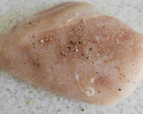 Foto del paso 3 de la receta: Pollo al horno con salsa de lima y limón
