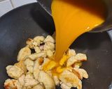 Foto del passaggio 5 della ricetta Bocconcini di pollo con asparagi e curcuma