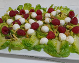 Foto del paso 3 de la receta: Ensalada de aguacate y frambuesa