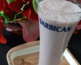 A picture of step 3 of Strawberry shake.