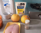 Foto del paso 1 de la receta: Pomelos rellenos con ensalada de pollo
