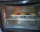 Foto langkah ke 9 dari resep Pumpkin Cupcake / Cupcake Labu Kuning.