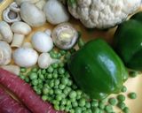 A picture of step 4 of Veg Schezwan Fried Rice.