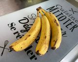 Une image de l'étape 4 de Cake aux bananes et noix de pécan.