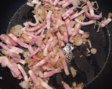 Foto del paso 2 de la receta: Brócoli con bacon y piñones