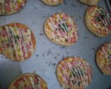 Foto langkah ke 3 dari resep Pizza mini.
