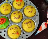 A picture of step 7 of Emoji Rava Idli.