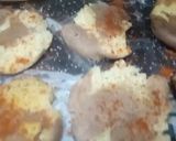 A picture of step 3 of Crispy Smashed potatoes.