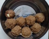 ચૂરમાં ના લાડુ (Churma's Ladoo recipe in Gujarati) રેસીપી સ્ટેપ5ફોટો