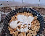 Foto del paso 9 de la receta: Tarta de bananas y dulce de leche con merengue sin harina