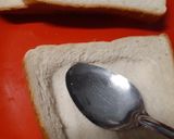 Gambar langkah 1 resipi Roti bakar telur mata 🍳🍳.