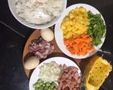 Hình bước làm 3 của món Cơm rang dứa