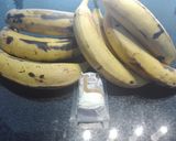 Foto del paso 1 de la receta: Tortitas de plátano rellenas