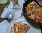 Foto del paso 7 de la receta: Pizza con jamón y provolone