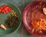 Foto langkah ke 1 dari resep Ayam tomat bumbu Woku.