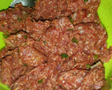 A picture of step 1 of Beef kofta.