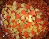 Gulyásleves recept fázis 3 fotója