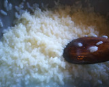 Foto del paso 6 de la receta: Arroz salteado con huevo campero y plátano
