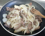 Foto del paso 2 de la receta: Ternera salteada con col