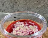 Foto langkah ke 7 dari resep Snack mpasi: strawberry cheesecake.