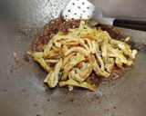 Foto langkah ke 3 dari resep Nasi Goreng Daur Ulang.