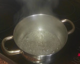 Foto del paso 3 de la receta: Mousse de chocolate blanco sobre coulis de frambuesa