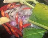 Foto langkah ke 1 dari resep Kol gulai putih.