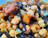 Foto del paso 9 de la receta: Potaje de garbanzos con calabaza y trompetas de la muerte