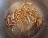 A picture of step 2 of گڑ والے چاول.