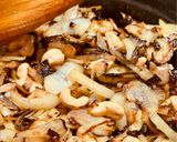 A picture of step 2 of Chicken Changezi.