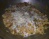 A picture of step 6 of Cheese capsicum maggi noodles.