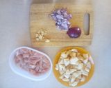 Tagiatelle z kurczakiem i gruszką w curry krok przepisu 1 zdjęcie