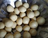 मावाचे गुलाबजाम (mava gulab jamun recipe in marathi) रेसिपी स्टेप 2 फोटो